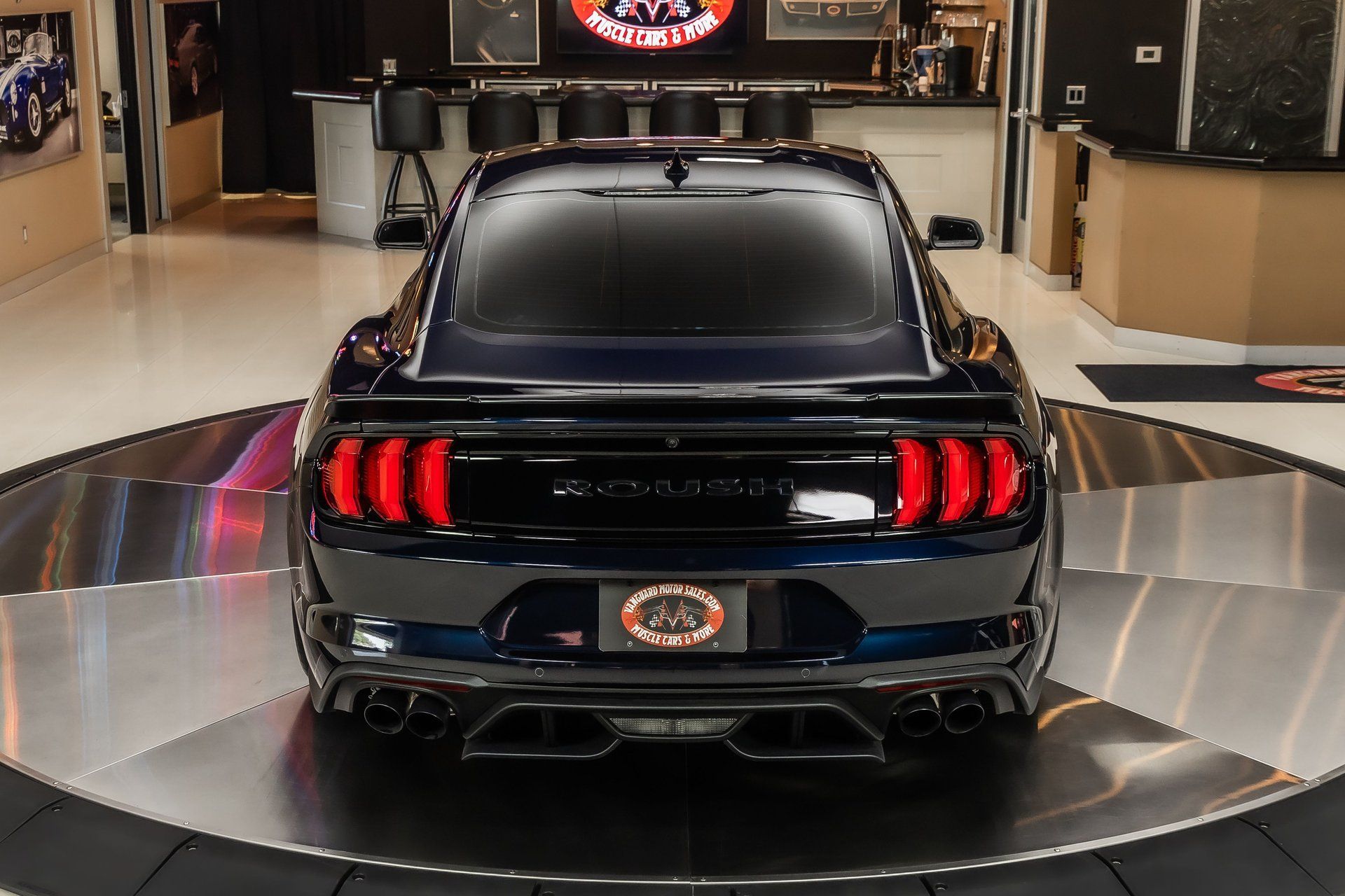 Used 2021 Ford Mustang GT Premium w/ GT Performance Package RWD image 15