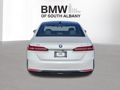 New 2026 BMW 540i xDrive image 5