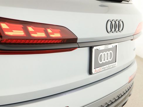New 2026 Audi Q7 3.0T Prestige image 29