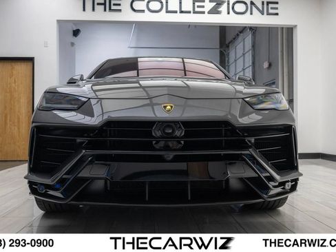 Used 2023 Lamborghini Urus Performante AWD/4WD image 11