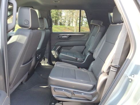 Certified 2025 Chevrolet Tahoe Premier AWD/4WD image 19