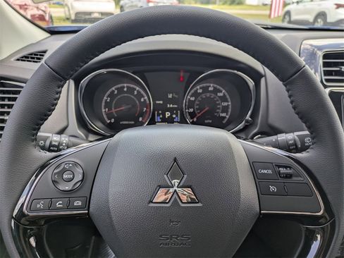 New 2025 Mitsubishi Outlander Sport SE image 28