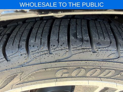 Used 2017 Ford Mustang GT Premium image 25