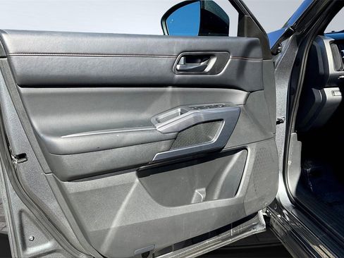 Used 2023 Nissan Pathfinder Rock Creek image 22