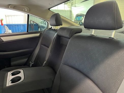 Used 2016 Subaru Legacy 2.5i Premium w/ Moonroof Package AWD/4WD image 18