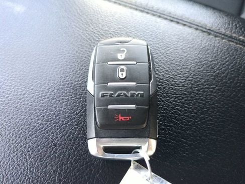 Used 2023 RAM 1500 Big Horn AWD/4WD image 29