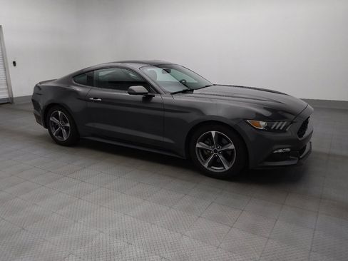 Used 2016 Ford Mustang Coupe w/ Equipment Group 051A RWD image 11
