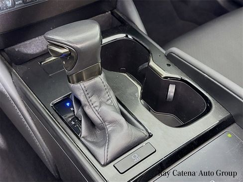 Certified 2024 Lexus ES 350 w/ Premium Package image 17