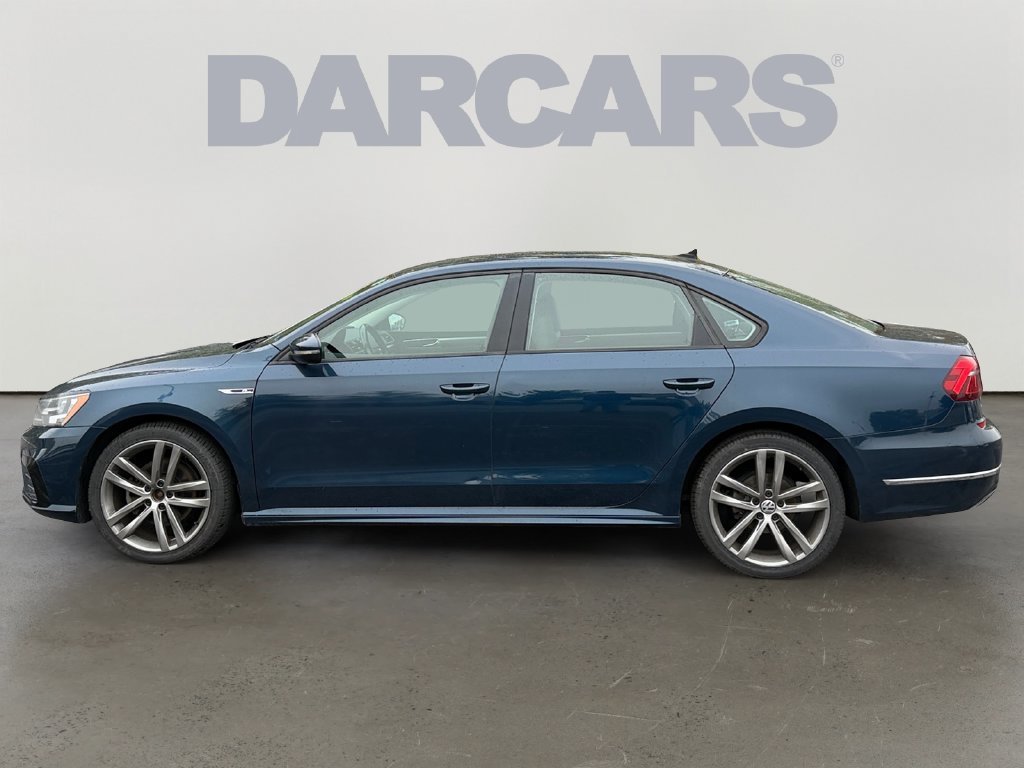 Used 2018 Volkswagen Passat 2.0T S FWD image 4
