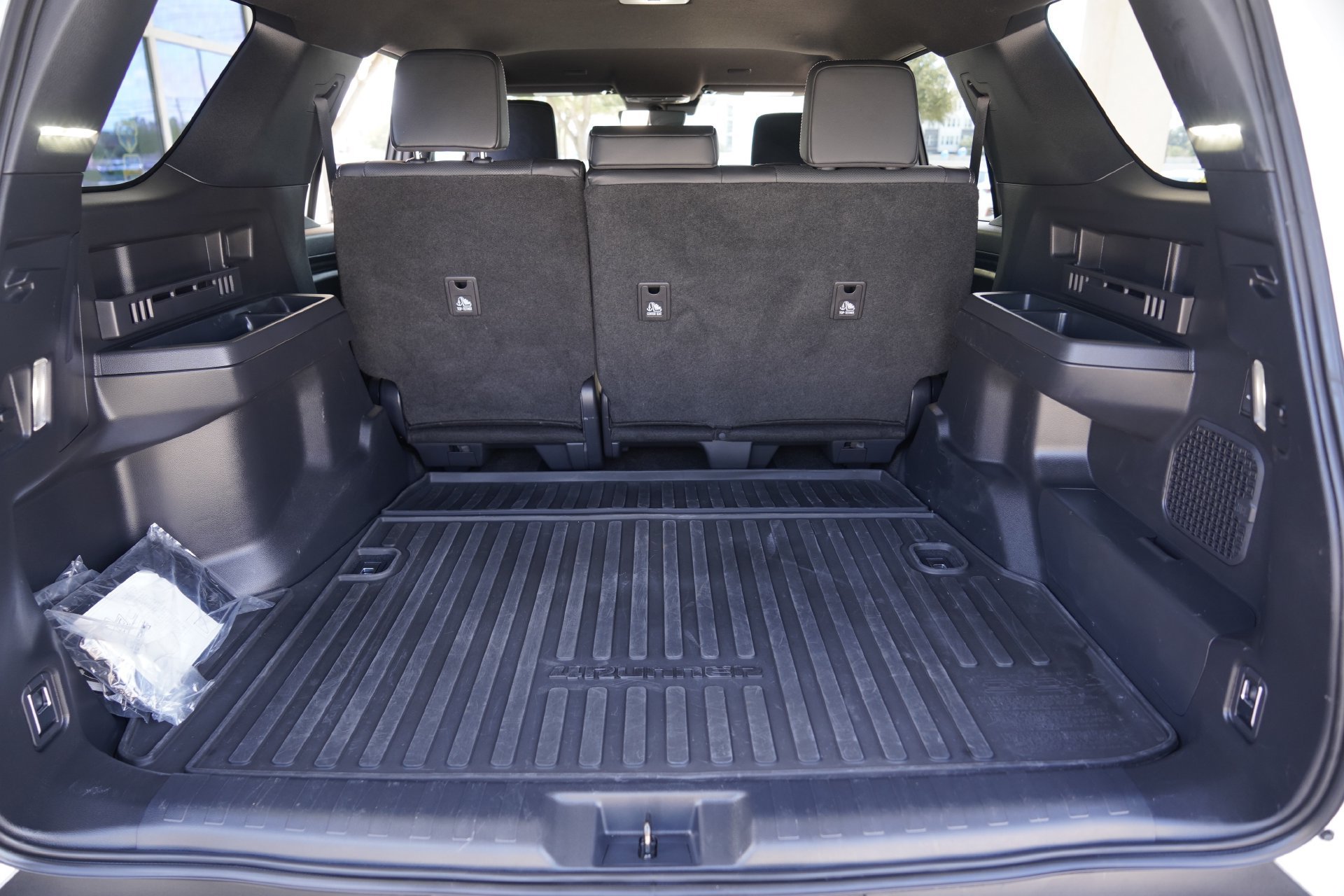 Used 2025 Toyota 4Runner TRD Off-Road Premium AWD/4WD image 36