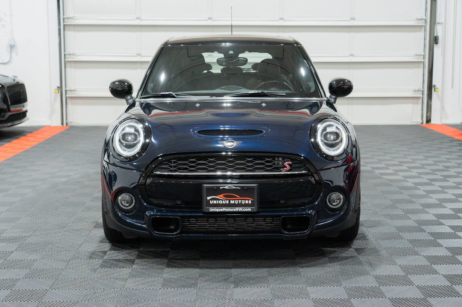 Used 2020 MINI Cooper S w/ Driver Assistance Package FWD image 2