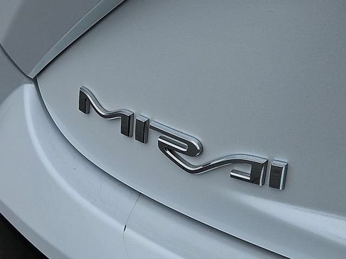 Used 2023 Toyota Mirai w/ Advanced Technology Package RWD image 30