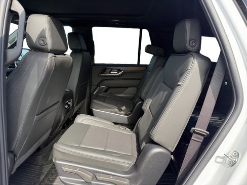 New 2026 GMC Yukon Denali w/ Sun & Power Step Package AWD/4WD image 16