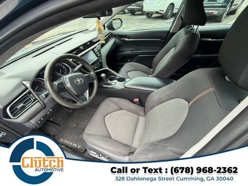 Used 2019 Toyota Camry LE FWD image 7