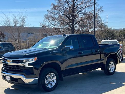 Used 2025 Chevrolet Silverado 1500 LT image 5