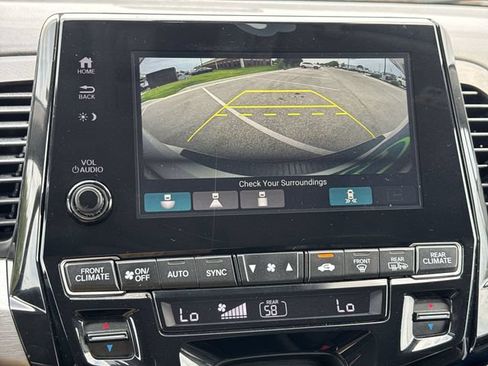 Used 2019 Honda Odyssey Elite image 25