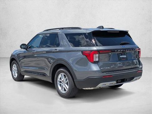 New 2026 Ford Explorer Active w/ Active Comfort Package RWD image 2