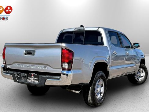 Used 2021 Toyota Tacoma SR5 image 2