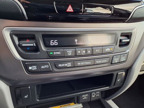 Certified 2022 Honda Pilot Special Edition image 8