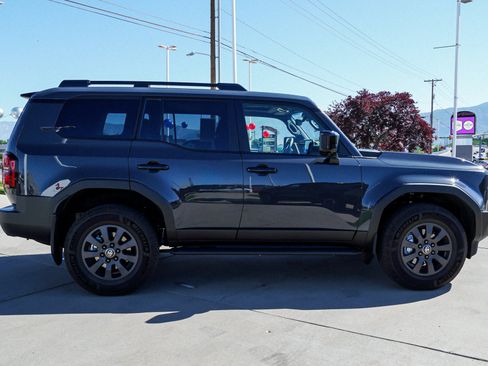 Certified 2026 Toyota Land Cruiser w/ Premium Package AWD/4WD image 9