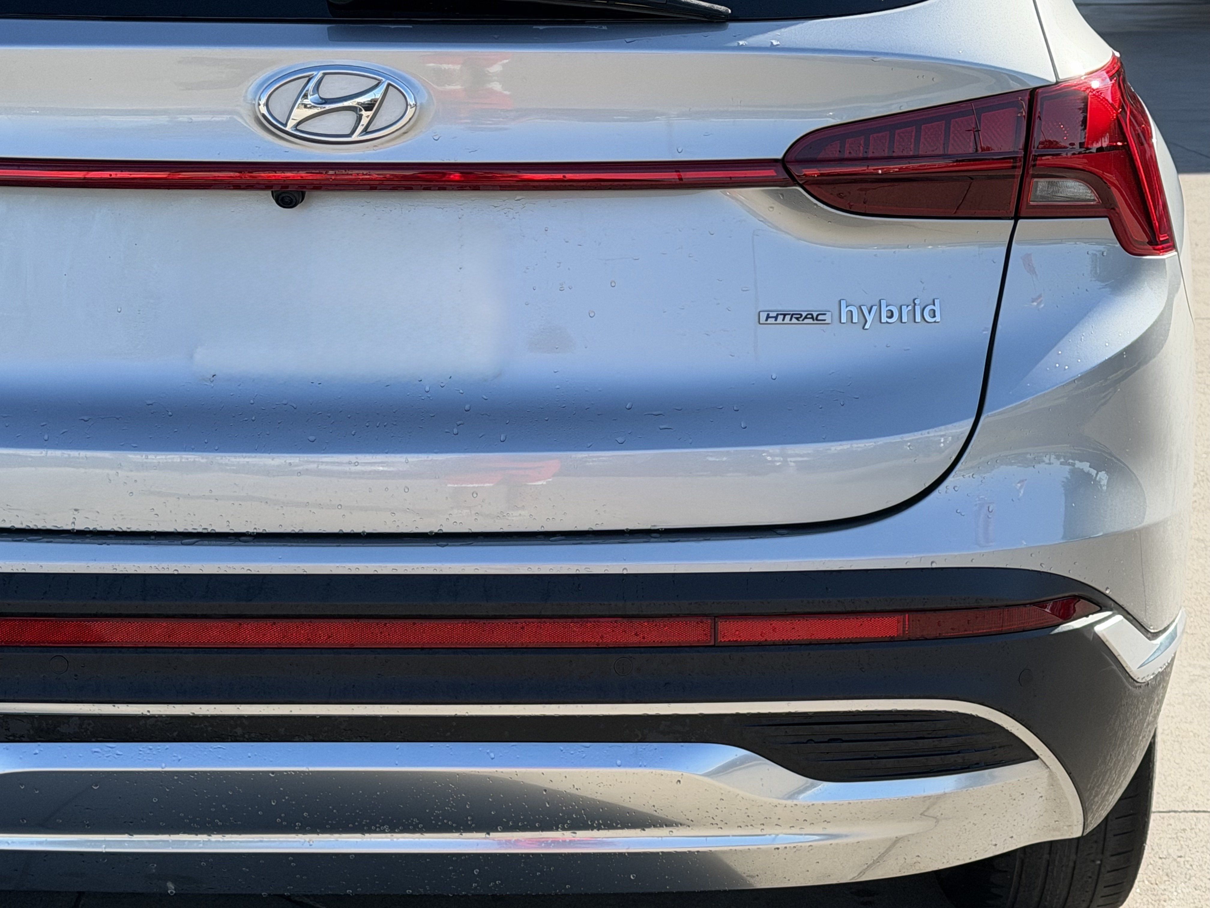 Used 2023 Hyundai Santa Fe Limited w/ Cargo Package AWD/4WD image 6