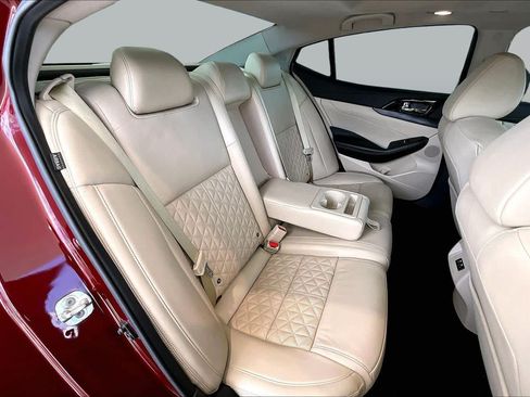 Used 2021 Nissan Maxima Platinum w/ Sport Mat Group FWD image 21