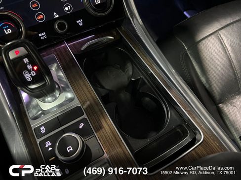 Used 2019 Land Rover Range Rover Sport HSE AWD/4WD image 44