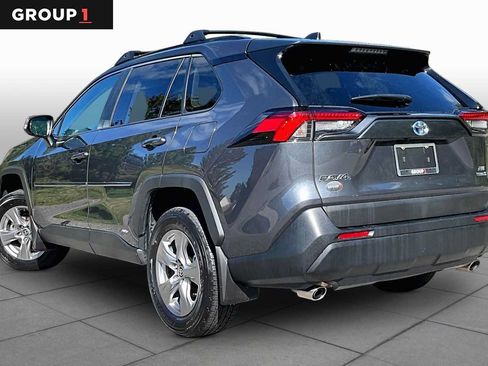 Used 2024 Toyota RAV4 XLE w/ Convenience Package AWD/4WD image 12
