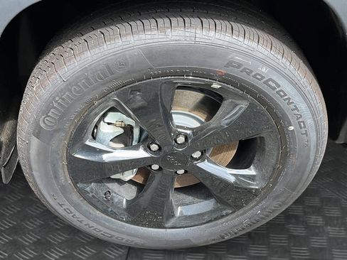 New 2023 Jeep Cherokee Altitude Lux w/ Lux Elite Package image 5