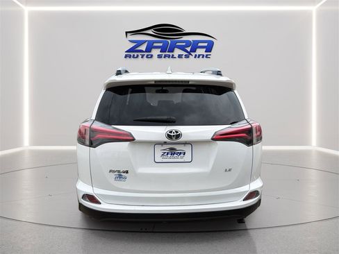 Used 2016 Toyota RAV4 LE AWD/4WD image 6
