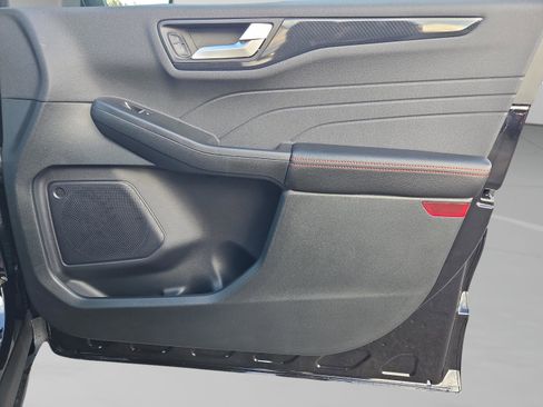 New 2026 Ford Escape ST-Line w/ Tech Pack #1 image 30