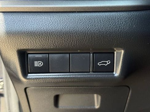 Used 2024 Toyota Grand Highlander AWD image 23