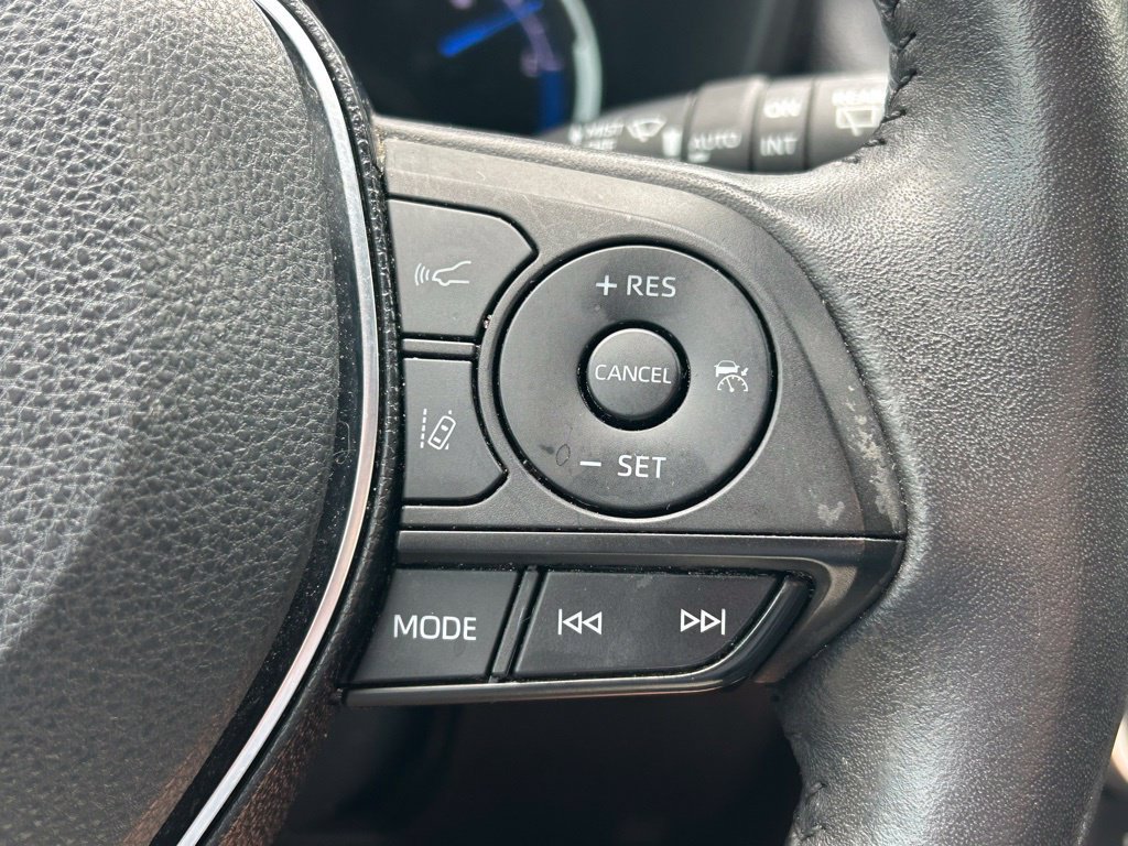 Used 2020 Toyota RAV4 XSE w/ XSE Grade Weather Package AWD/4WD image 26