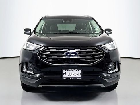 Used 2020 Ford Edge Titanium w/ Cargo Accessory Package FWD image 2