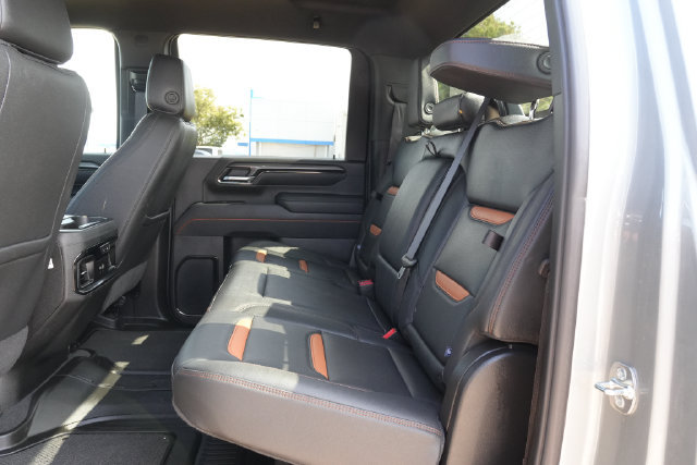 Used 2026 GMC Sierra 2500 AT4 AWD/4WD image 25