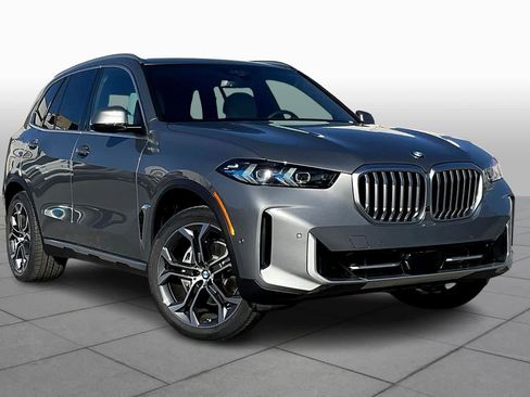 Used 2026 BMW X5 xDrive40i image 3