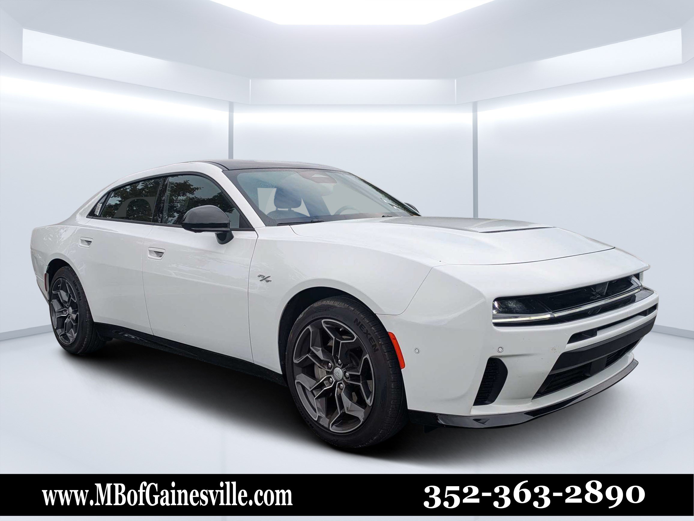 Used 2026 Dodge Charger R/T AWD/4WD image 1