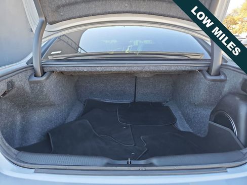 Used 2023 Dodge Charger SXT w/ Blacktop Package image 23