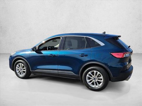 Used 2020 Ford Escape SE image 6