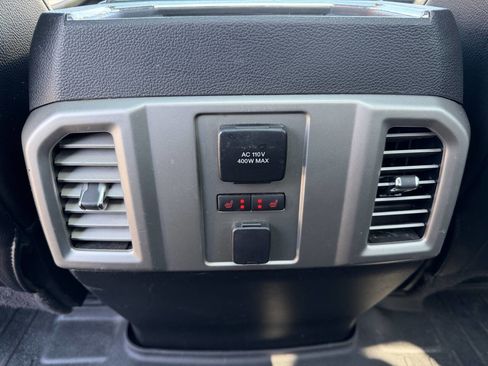 Used 2016 Ford F150 Lariat w/ Equipment Group 502A Luxury image 33