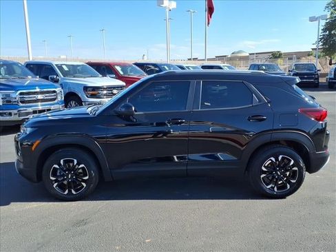Used 2021 Chevrolet TrailBlazer LT image 8