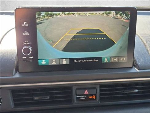 Used 2023 Honda Pilot EX-L image 14