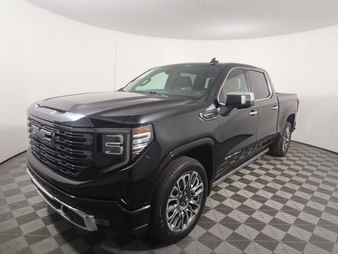 Used 2023 GMC Sierra 1500 Denali Ultimate image 9