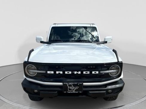 Used 2025 Ford Bronco Outer Banks AWD/4WD image 9