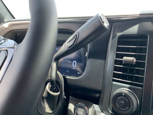 New 2025 Ford F350 Platinum w/ FX4 Off-Road Package image 27