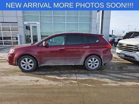 Used 2011 Subaru Tribeca Touring image 6