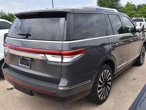 Certified 2023 Lincoln Navigator Black Label AWD/4WD image 5