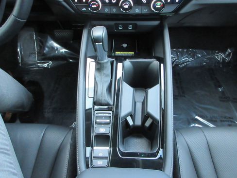 Used 2025 Honda Accord Touring image 47