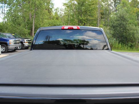 Used 2014 GMC Sierra 1500 SLT w/ Suspension Package, Off-Road AWD/4WD image 7