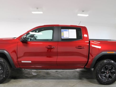 Used 2024 GMC Canyon Elevation w/ Trailering Package RWD image 6